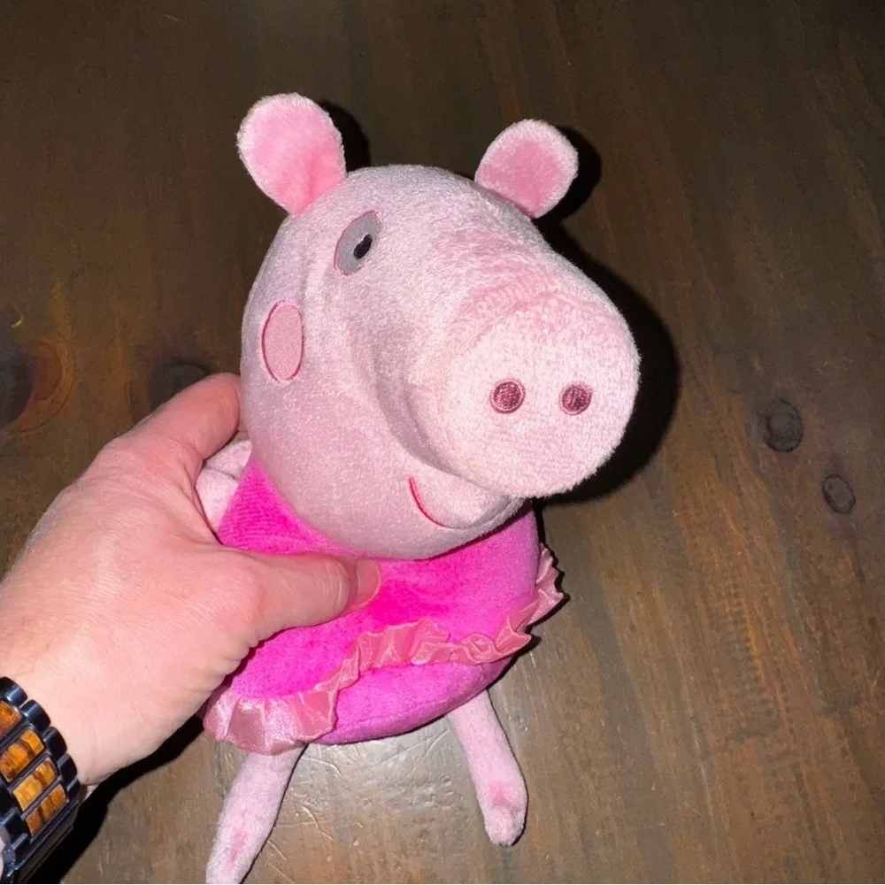 Peppa Pig Pink Dress Stuffed Plush Animal Doll 12” Hasbro 2023 EUC